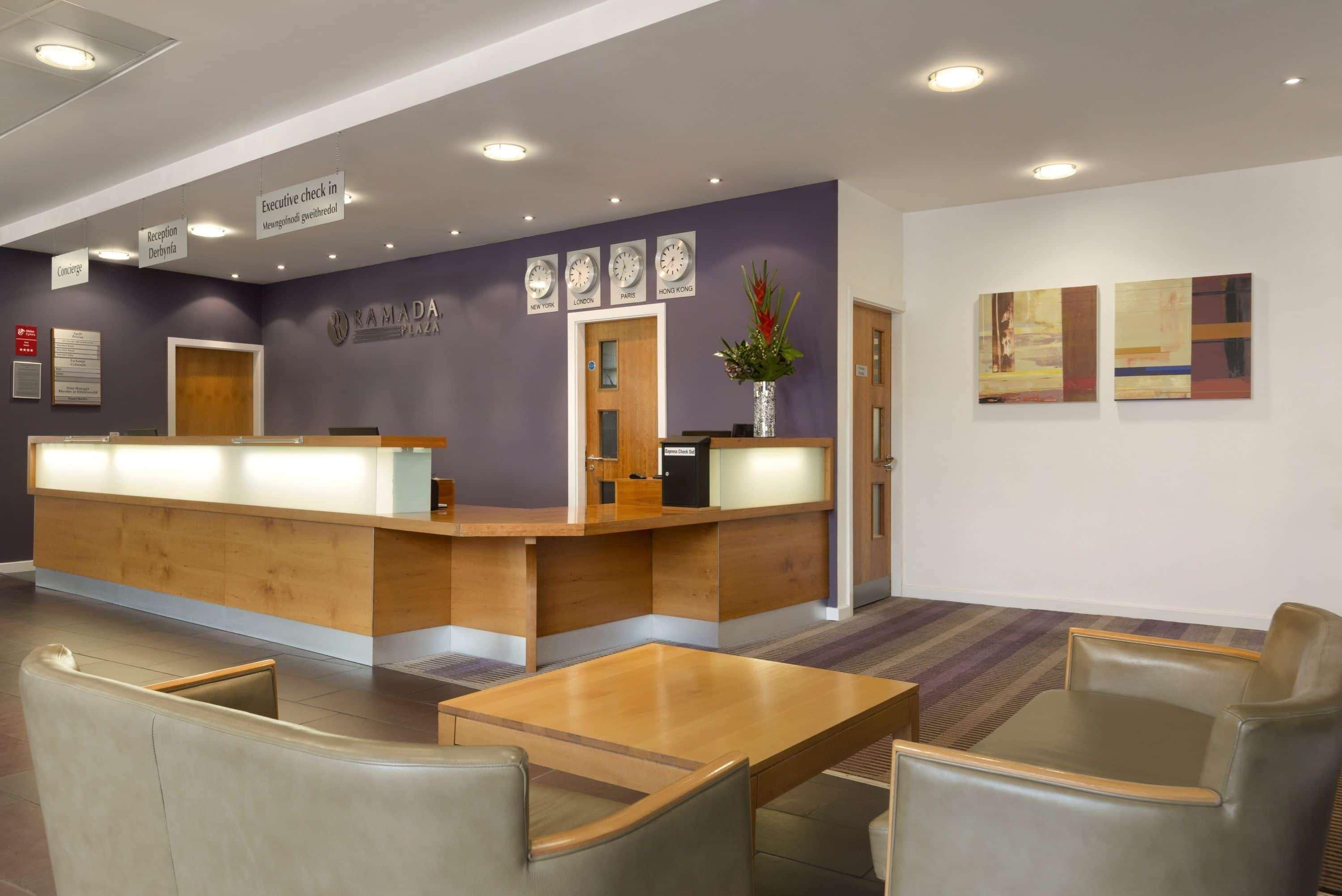 Hotel Ramada Plaza Wrexham Exterior foto