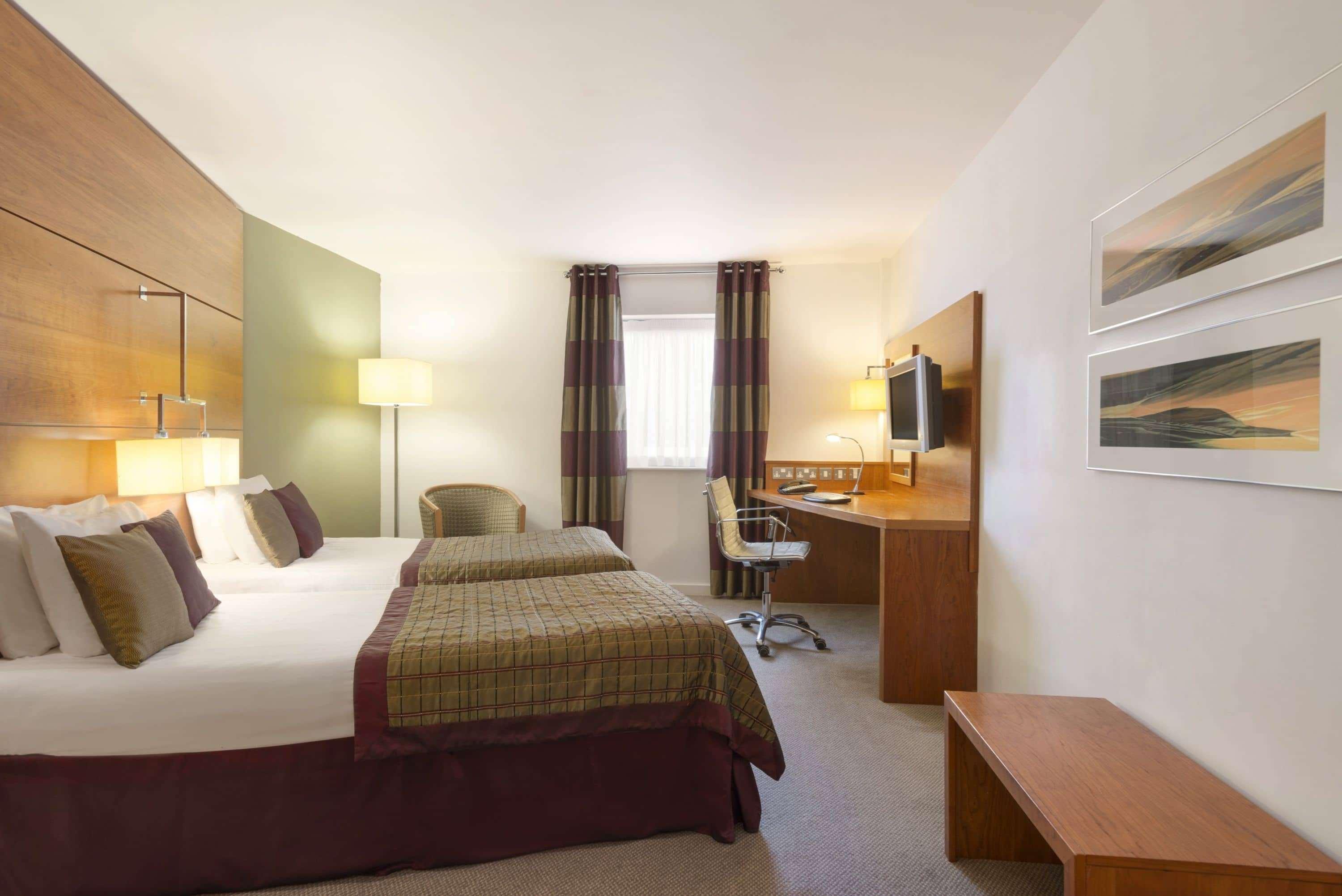 Hotel Ramada Plaza Wrexham Exterior foto