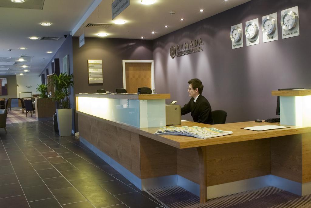 Hotel Ramada Plaza Wrexham Exterior foto