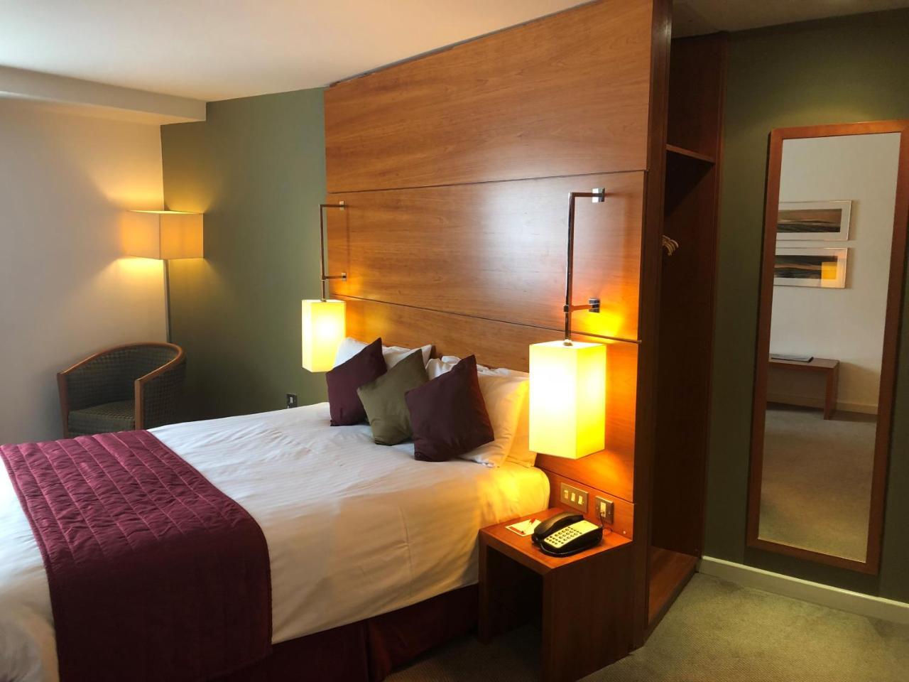 Hotel Ramada Plaza Wrexham Exterior foto